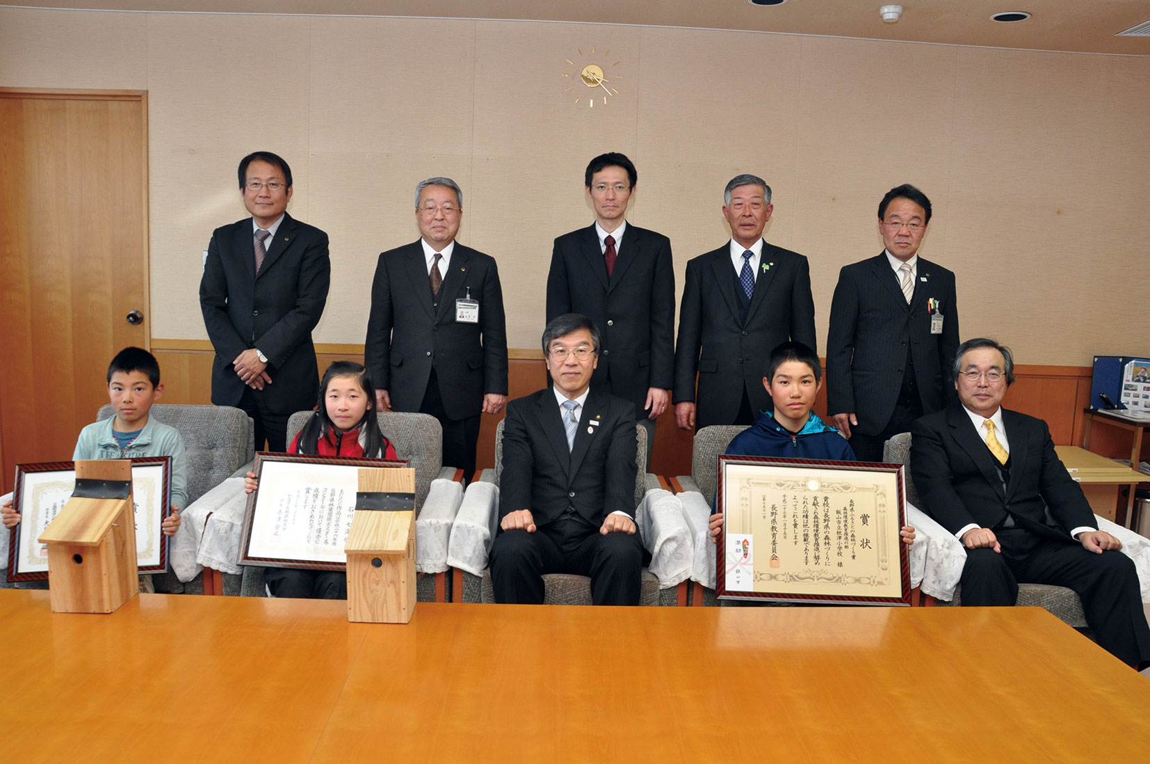 秋津小学校「ふるさとの森林づくり賞」等入賞表敬訪問